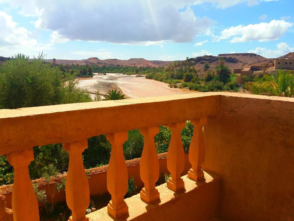 Kasbah Elmehdaoui Chez Madame Najate Bed & Breakfast Skoura Bagian luar foto